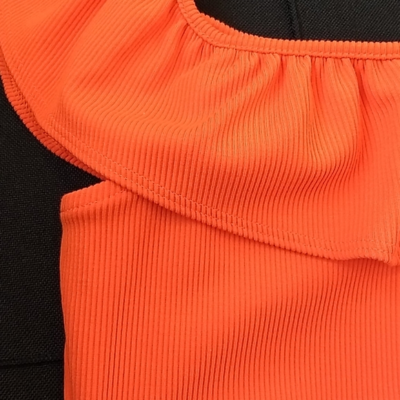 Express Ribbed Ruffled Off The Shoulder Bodysuit - Picture 11 of 12